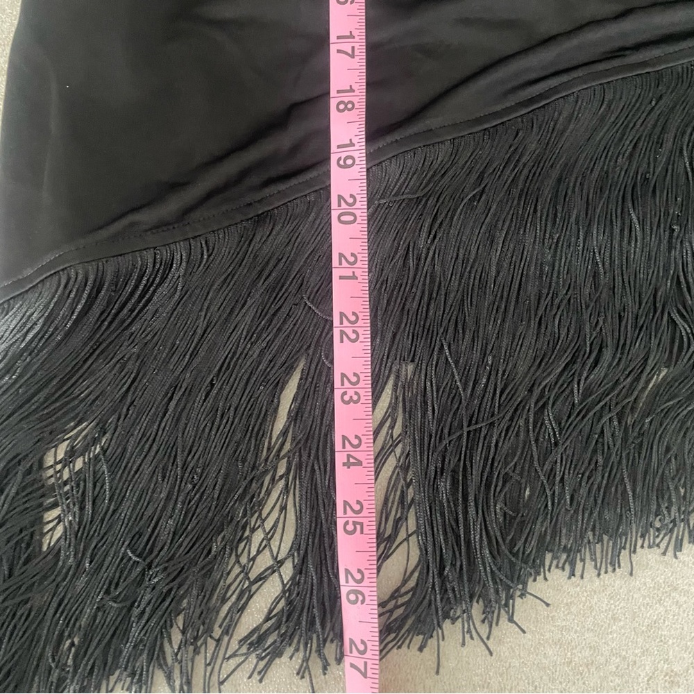 BCBGMAXAZRIA Black One Shoulder Fringe Top Size Small - Picture 5 of 7